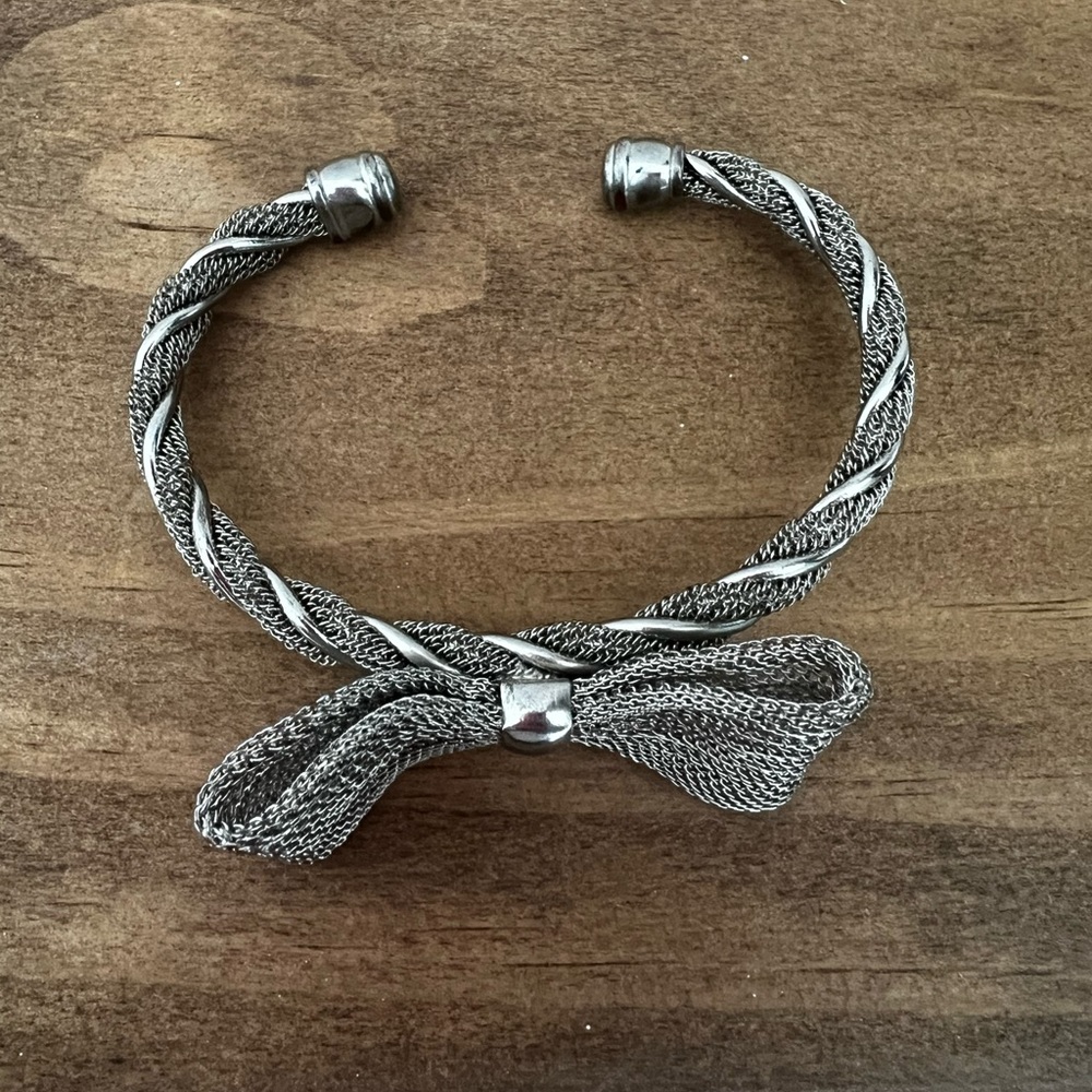 Mesh Silvertone Bow Bracelet Cuff